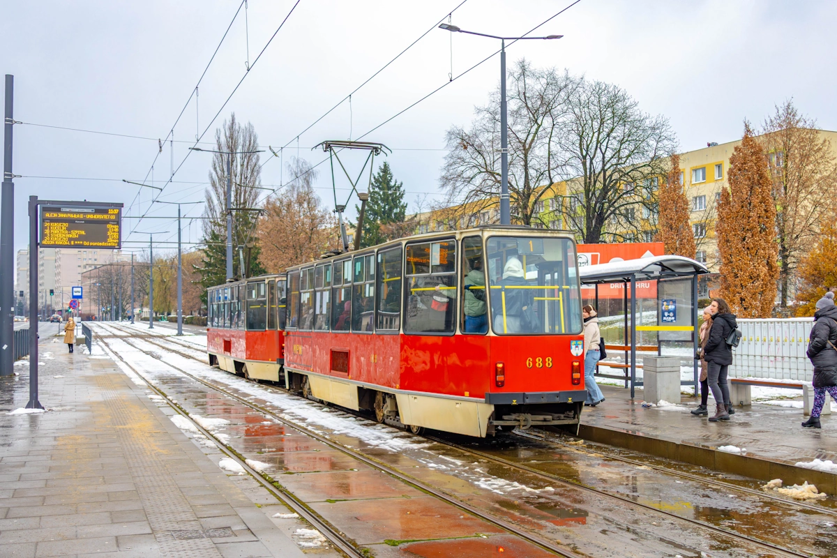Konstal 105Na #688